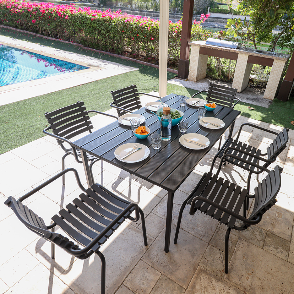 Smart Wood 6-seater Premium Outdoor Dining Set